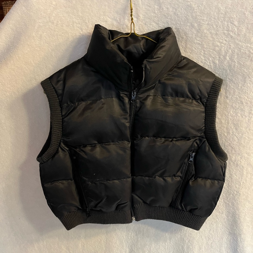 Vintage Cropped Women's Black Puffer Vest